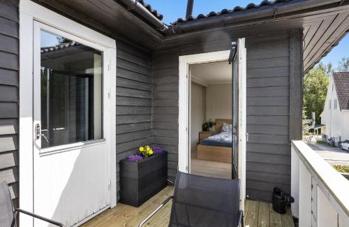 Tonsberg Apartment | 2 Bedroom apartment w/Parking & Balcony