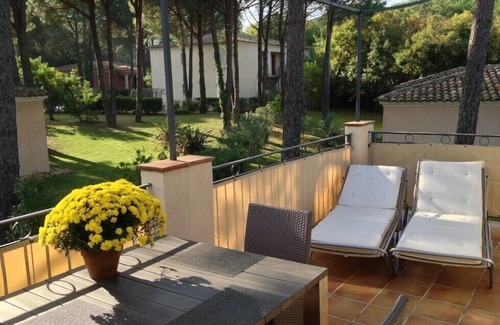Cote d'Azur- French Riviera Apartment | 2-bedroom apartment with large terrace - Saint-Tropez (700 m) - beach (300 m)