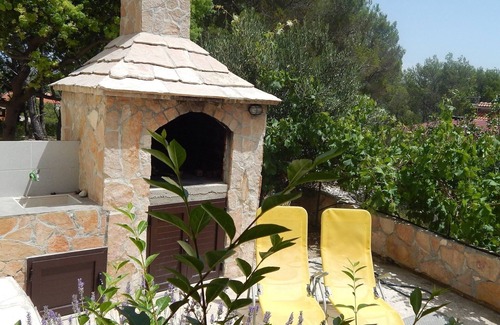 Cove Osibova (Milna) Apartment | 2 bedroom apartment with terrace