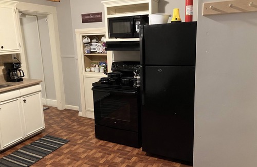 Dover Apartment | 2-Bedroom Apt - Dover/Portsmouth