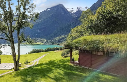 Jostedal House | 2 bedroom awesome home in Olden