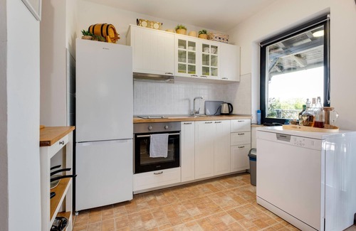 Duga Resa House | 2 bedroom awesome home in Donji Zvecaj