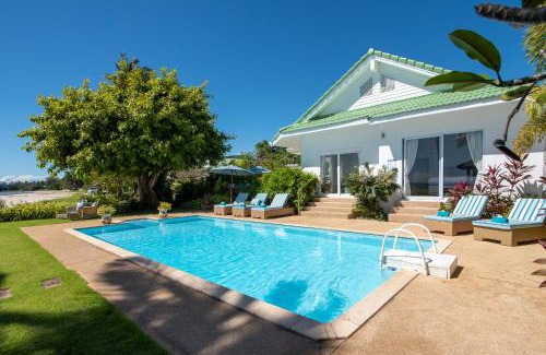 Hua Thanon Villa | 2 Bedroom Beachfront Villa Baan Rim Haad