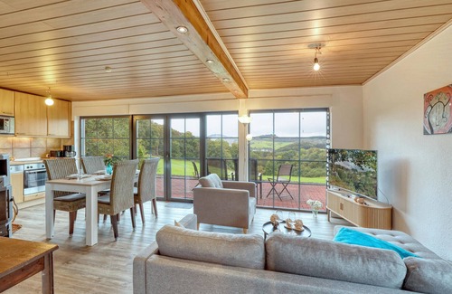 Daun House | 2 bedroom beautiful home in Daun