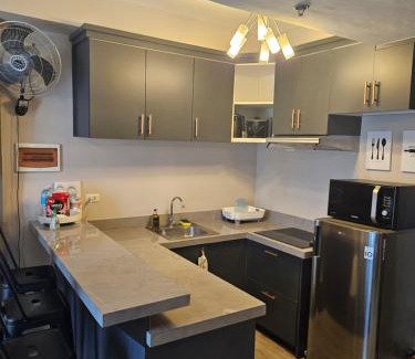 Lahug Apartment | 2-Bedroom Boutique City Condo - Newly Renovated!