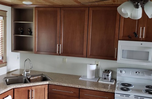 Battle Lake Cabin | 2-Bedroom Cabin On Otter Tail Lake - (Cabin #14) (1/2 Of Duplex)