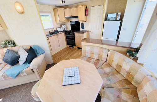 Bembridge House | 2 Bedroom Caravan SHS3, Sandhills, Bembridge