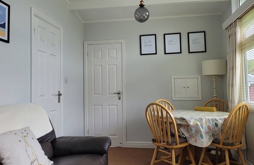 Llanybri Ski Chalet | 2 bedroom chalet in quiet countryside surroundings of Elmrise Park, Llangain
