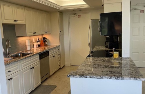 Marco Island Condo | 2-bedroom condo a Coastal retreat to relax and enjoy the ocean view