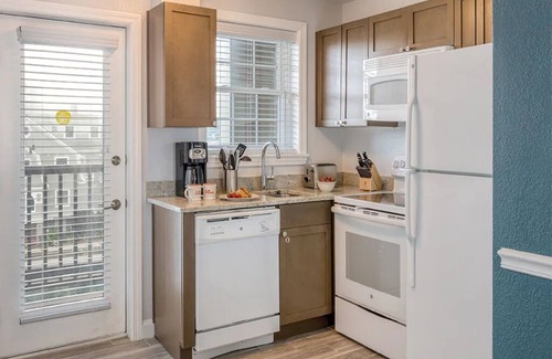 Yachting Village Condo | 2 Bedroom Condo in Newport, RI, Wyndham Newport Onshore!