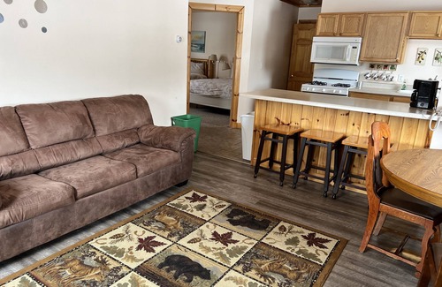 Wetmore Cottage | 2 bedroom cottage 2.5 miles from Munising, MI and the Pictured Rocks Cruises.