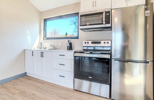 Harwood Cabin | 2 Bedroom Cottage #5: Willow Bay