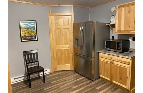 Tupper Lake House | 2 Bedroom Cottage - Adirondack Basecamp