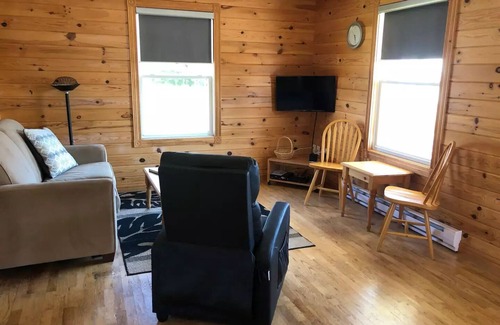 York Cottage | 2 Bedroom Cottage