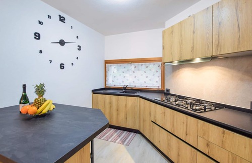 Lamon Apartment | 2 bedroom cozy apartment in Lamon