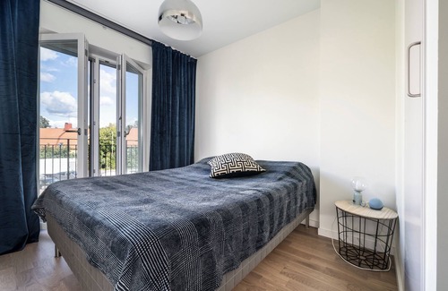 Appelviken Apartment | 2 Bedroom Cozy City Apartment in Bromma