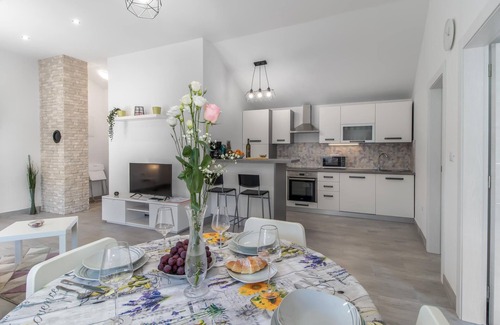 Bakarac House | 2 bedroom cozy home in Bakarac