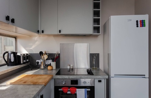 North Richmond Apartment | 2 Bedroom Flat with Stunning Richmond Views