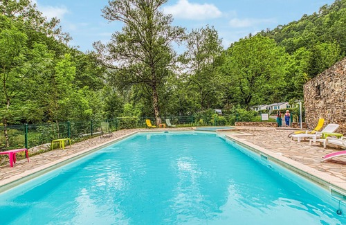 Conques-en-Rouergue House | 2 bedroom accommodation in Conques-en-Rouergues