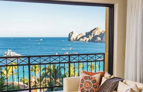 El Medano Ejidal Condo | 2 Bedroom @ Hacienda Beach Club! Deluxe Tropical Beach Front Suite Great Rates