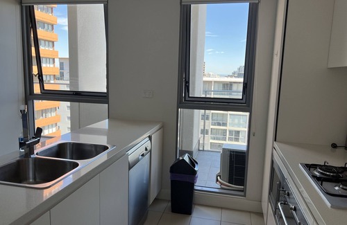 Hurstville Apartment | 2 bedroom high rise apartment 高层兩房公寓