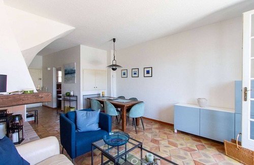 Port Grimaud House | 2 bedroom house in Port Grimaud - canal view, 15m-mooring, WIFI