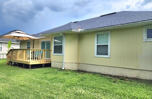 Arlington House | 2 bedroom house in Arlington, Stadium, St John Town Center