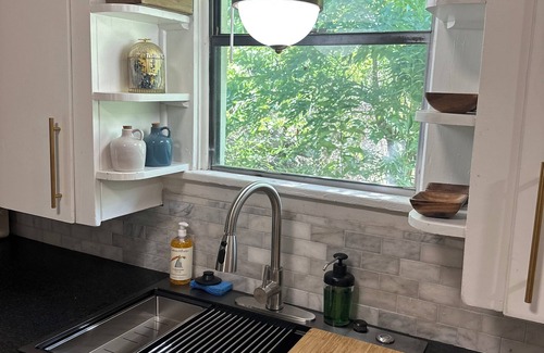Stephenville House | 2-bedroom house in Stephenville—walk to downtown and 2 minutes from TSU campus