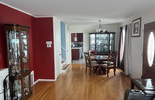 Westlake House | 2 Bedroom House near SFSU w/kitchen and free parking