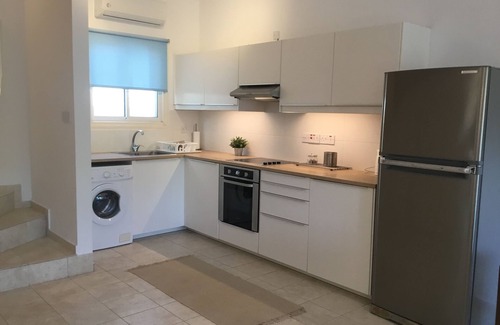 Pissouri House | 2 Bedroom House with Sea View, 150m from Pissouri Beach