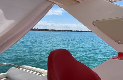 Lido di Ostia Boat Rental | 2 Bedroom Houseboat in Lido di Ostia
