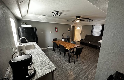 Alta Vista Apartment | 2-Bedroom in the Heart of SA