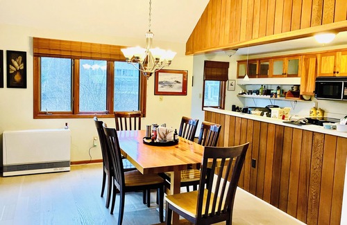 Waterville Valley Apartment | 2 Bedroom King Beds, Walk to Town Sq. Mtn View Patio