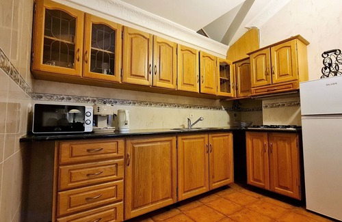 Arnal House | 2 Bedroom Loft at Luxury Villa☆ (5-8 Guests)by Silver Village Residence
