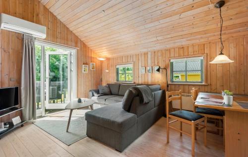 Hovborg House | 2 Bedroom Lovely Home In Hovborg