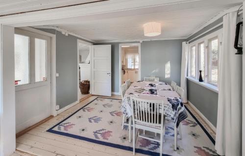 Alingsas House | 2 Bedroom Lovely Home In Alingsås