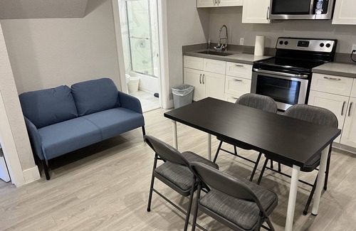 Daly City House | 2-bedroom lower unit Border from San Francisco