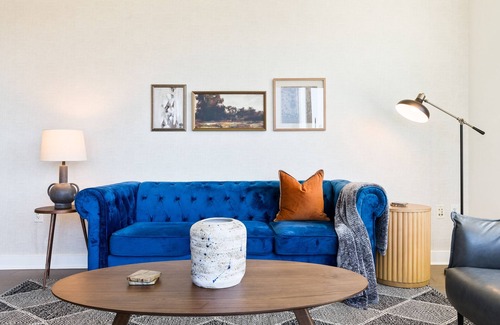 Midtown South House | 2-bedroom LUXURY building in delightful New York with AC, WiFi-VIEWS of NYC