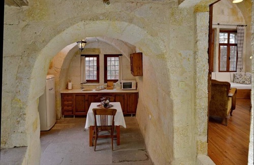 Urgup House | 2-Bedroom Luxury Stone Arch Historical House