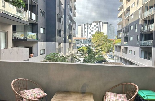 Kingswood Apartment | 2 Bedroom near Nepean Hospital & Penrith