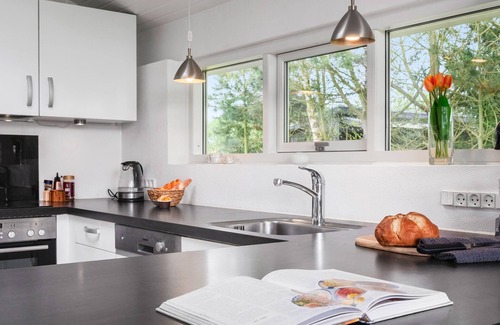 Hvidbjerg Strand House | 2 bedroom nice home in Børkop
