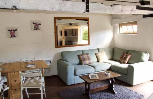 Lechlade Cottage | 2 bedroom(s) Cottage near Lechlade