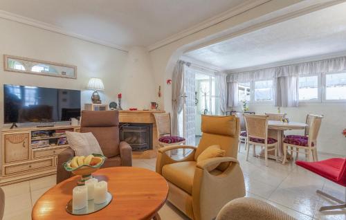 Los Balcones House | 2 Bedroom Stunning Home In Torrevieja