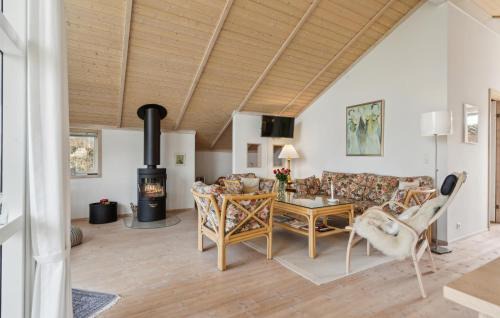 Skodshoved House | 2 Bedroom Stunning Home In Knebel