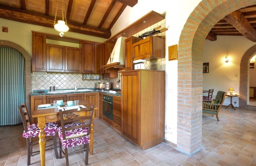Valfabbrica House | 2 bedroom stunning home in Casacastalda