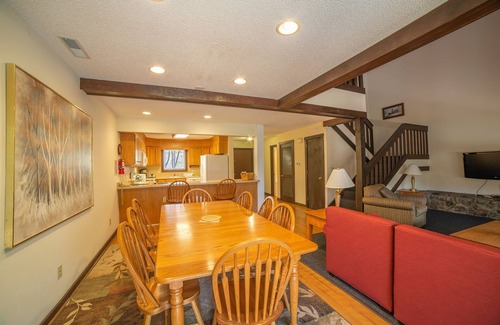 Massanutten House | 2 Bedroom Townhome, Resort Access! Sauna!