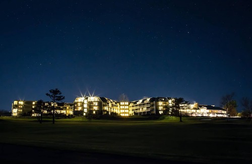 Glen Cove House | 2 Bedroom Townhouse - Rockport Resort On The Ocean
