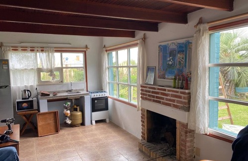 Rocha House | 2-bedroom house in charming Antoniopolis/La Paloma Rocha.1 block from the beach