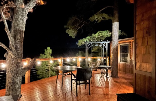 Potosi House | 2-bedroom vacation home near Mark Twain National Forest