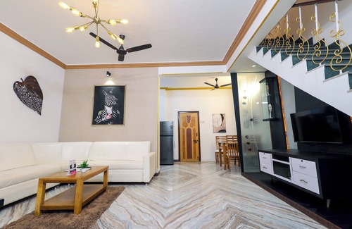 Kandiwali West House | 2 Bedroom Villa - Terrace - Chef - upto 6 people